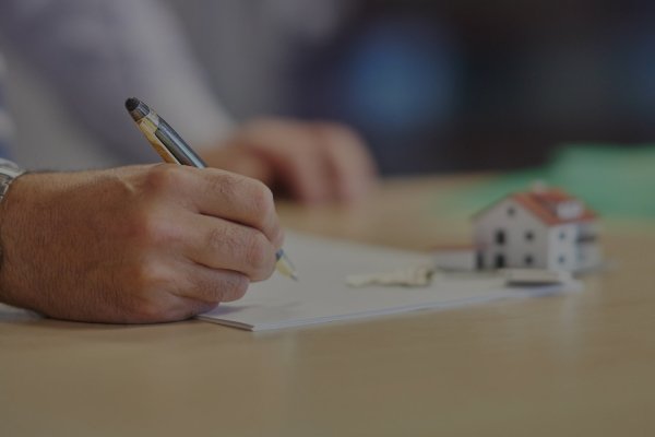 Firma de hipoteca en notaría y pago del impuesto actos jurídicos documentados (AJD)